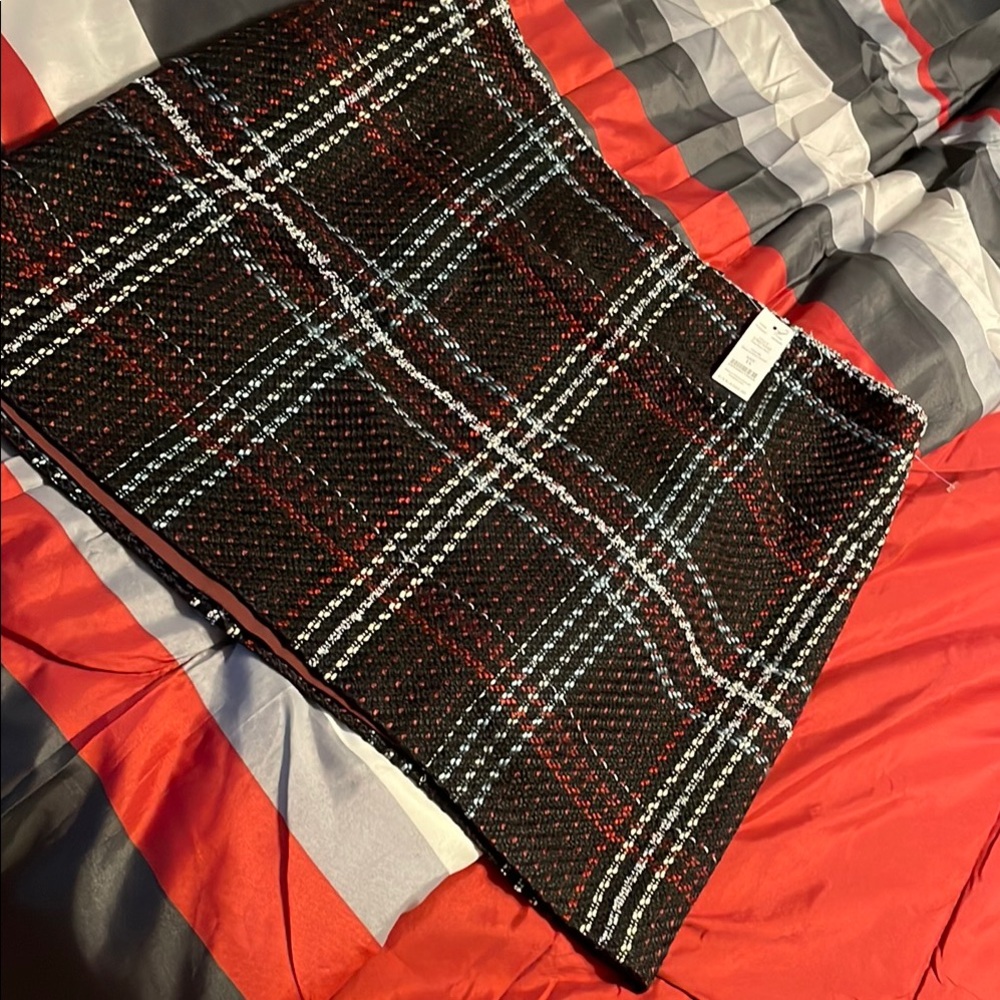 Chic Plaid Skirt